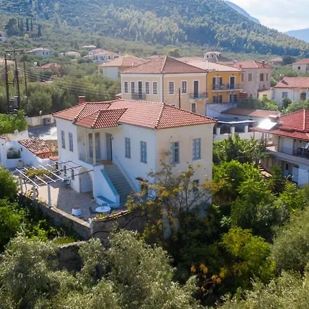 Erika's * Leonídion